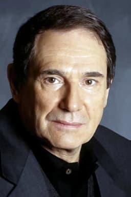 Robert Hossein